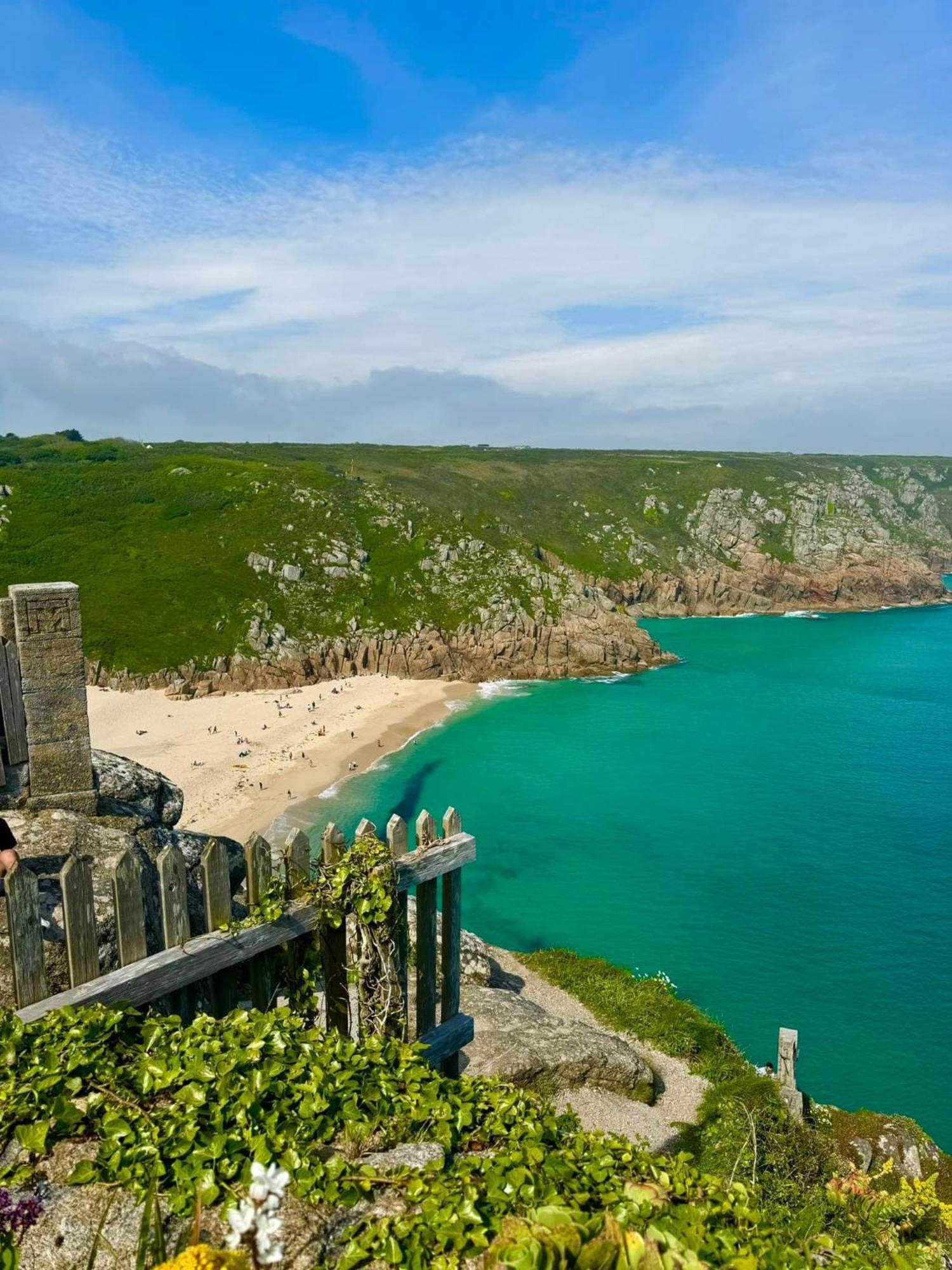 Cozy Coastal Lodge In Hayle Exterior foto